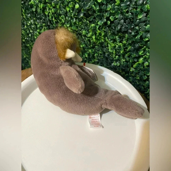 RARE - Retired Ty Beanie Baby Jolly the Walrus with Tag Errors - Picture 6 of 9